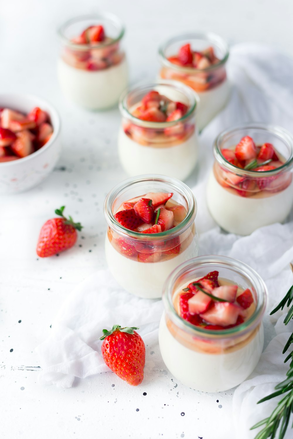 Honey Greek Yogurt Granola Parfait